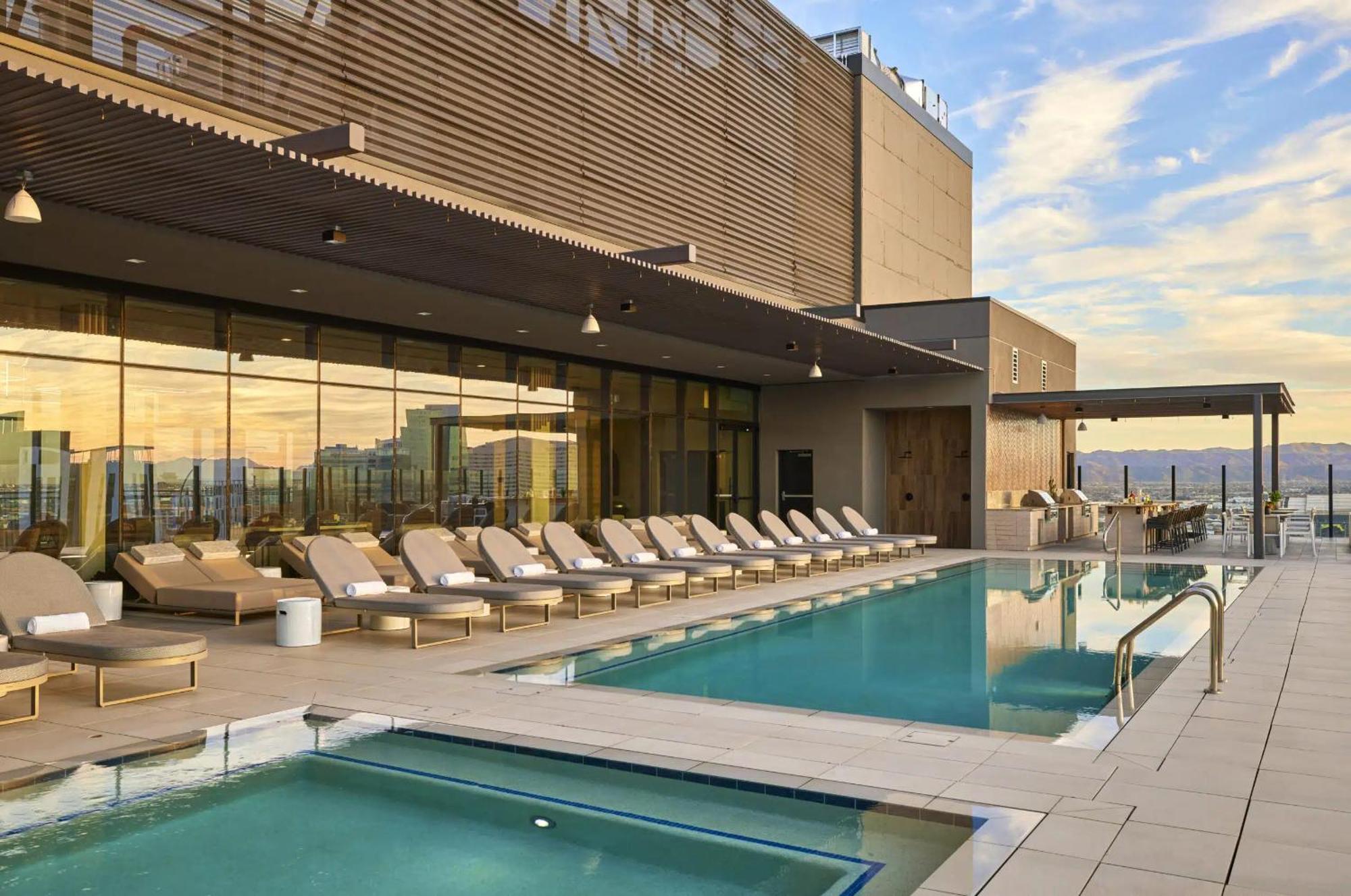 Global Luxury Suites At Downtown Phoenix Exterior foto